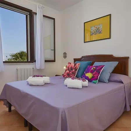 Tari Villa