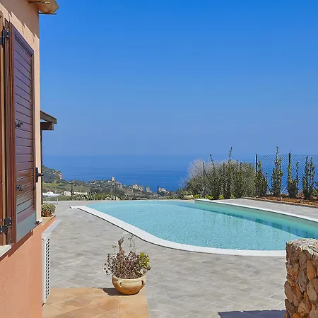 Villa Tarì Scopello (Sicily)