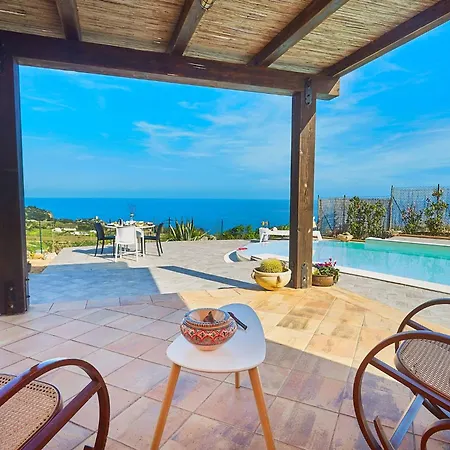 Villa Tari Scopello (Sicily)